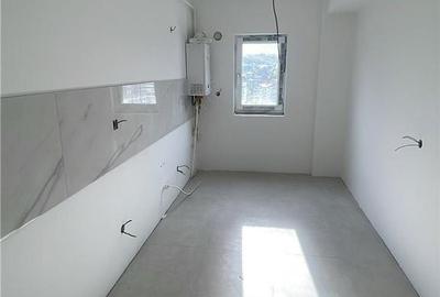 Apartament cu 2 camere decomandat în Bârnova - 2