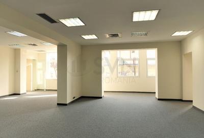 Casă individuală cu 10 camere cu Canalizare în Dorobanți - 4