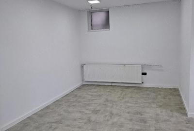 Spațiu comercial, de 220 mp, în Central