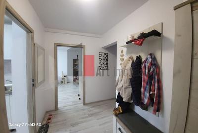 Apartament 3 camere decomandat Trapezului - 2