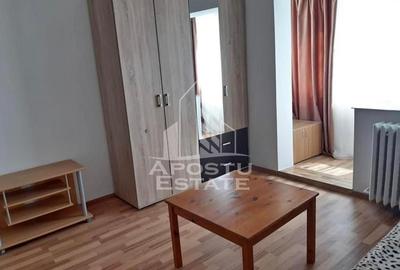 Garsonieră decomandată, mobilată în Buziașului - 3