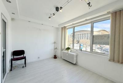 Apartament cu 3 camere semidecomandat, mobilat în Sala Palatului - 12