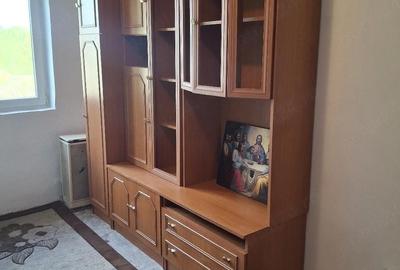 Apartament cu 2 camere decomandat în Micro 14