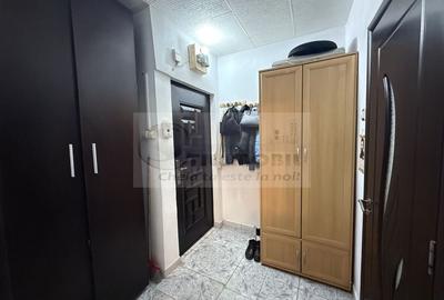 2 CAMERE TATARASI SCOALA 4 IONET TEODOREANU , GEAM LA BAIE, CENTRALA. - 4