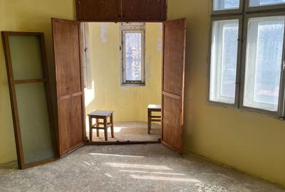Apartament cu 2 camere semidecomandat în Central - 4