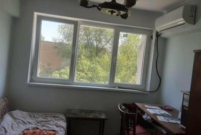 Apartament cu 3 camere semidecomandat în Gorjului - 5