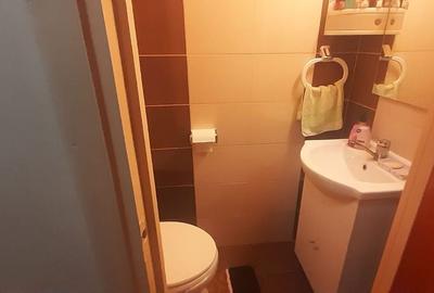 Apartament cu 4 camere decomandat în Traian - 1