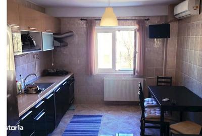 Apartament cu 2 camere în Văcăresti