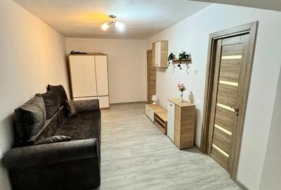 Inchiriez garsoniera - 2