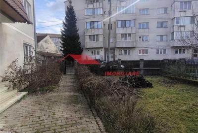 Casă cu 4 camere în Ștefan cel Mare - 10