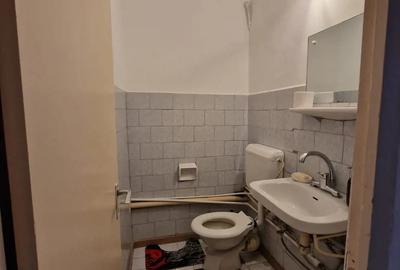 Apartament cu 3 camere decomandat în Central - 6