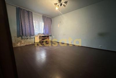 Apartament cu 4 camere decomandat în Moinești - 10