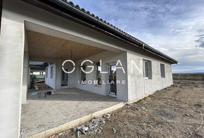 Casa tip duplex , curte libera 340 mp, Cristian - 9