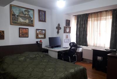 Apartament cu 4 camere decomandate Zona George Enescu - 6