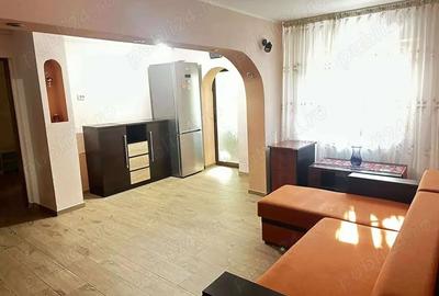 Apartament cu 2 camere decomandat în Micro 16