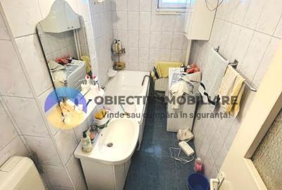 Apartament cu 3 camere semidecomandat, mobilat în Dărmănești - 1