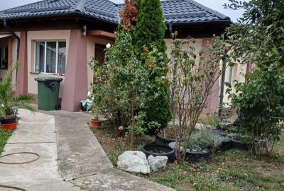 Casa la doar 5km de Ploie?ti, loc.Ghighiu,pre? 88000 - 8