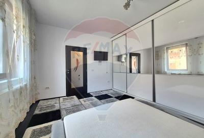 Apartament cu 2 camere semidecomandat, mobilat în Drăgășani - 5