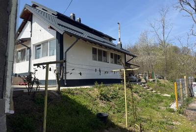 Casă cu 4 camere în Ciobănești - 3
