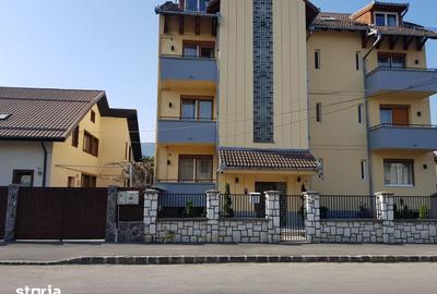 Apartament cu 4 camere în Central - 1