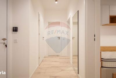 Apartament cu 3 camere, mobilat în Tractorul - 19