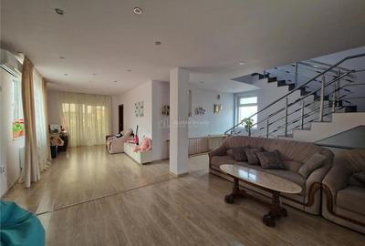 Casa P+P+E , eleganta,teren 409 mp - Ciuperca - 2