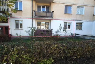 Apartament cu 2 camere semidecomandat în Sud - 18