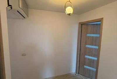 Apartament cu 3 camere decomandat în Păcurari