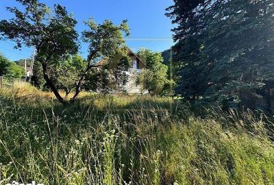 Teren de 555 mp, în Bran