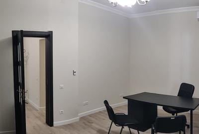 Spatiu birouri centru, langa Primarie - 1