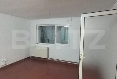 Apartament 3 camere, 66 mp, decomandat, zona- Micro 4 - 4