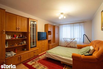 Apartament cu 2 camere decomandat în Cantemir - 1