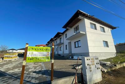 Casa individuala, 4 camere, 152mp, 2 locuri de parcare. - 1