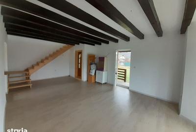 Casă cu 3 camere cu Teren 600 Mp în Domnești - 4