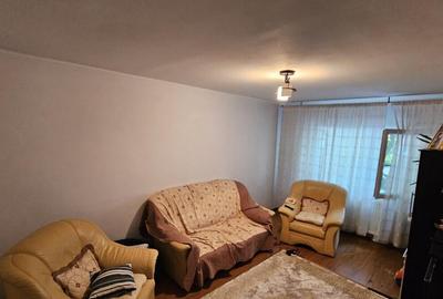 9 MAI - 3 cam dec, parter/4 la 83500 euro - 2