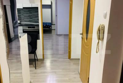 Apartament cu 3 camere semidecomandat în Central - 8