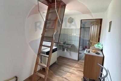 Casă cu 2 camere cu Teren 1043 Mp în Est - 7