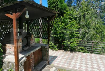 Casă cu 7 camere cu Teren 700 Mp în Tarnița - 9