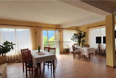 Casă cu 10 camere cu Teren 700 Mp în Durău - 9