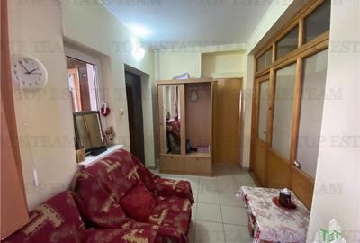 Casă individuală cu 5 camere cu Canalizare în Ultracentral - 7