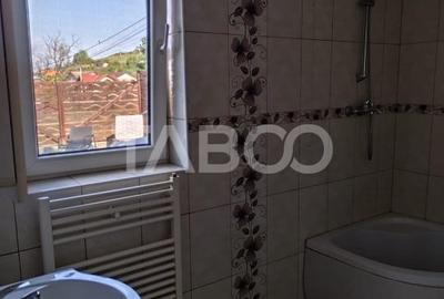 Casa tip insiruita de vanzare 147 mp cu garaj si curte in Sura Mare - 9
