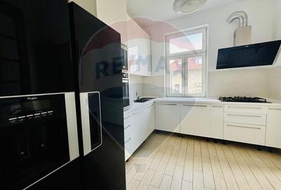 Duplex cu 10 camere cu Canalizare în Dorobanți - 16