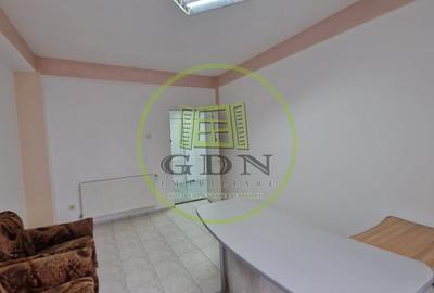 Birou, de 19 mp, în Central - 2