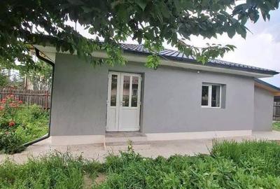 Casă cu 2 camere în Central