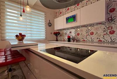 FILM 3D! Vila Prestige: design atemporal cu finisaje LUX,Santana de Mures - 3