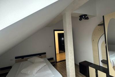 Casă cu 8 camere cu Teren 1000 Mp în Central - 14
