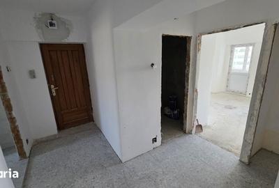 Apartament cu 3 camere în Central - 3