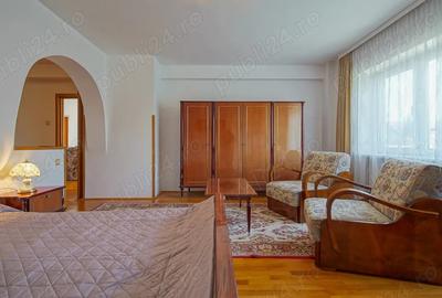 Casă cu 6 camere cu Teren 1170 Mp în Tractorul - 5