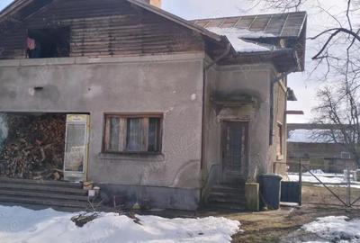 Casă cu Teren 3000 Mp în Niculești