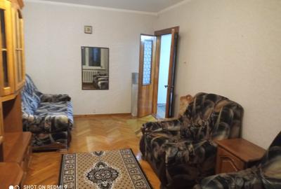 Apartament cu 2 camere de inchirita in zona Parcului Carol cu CT - 4